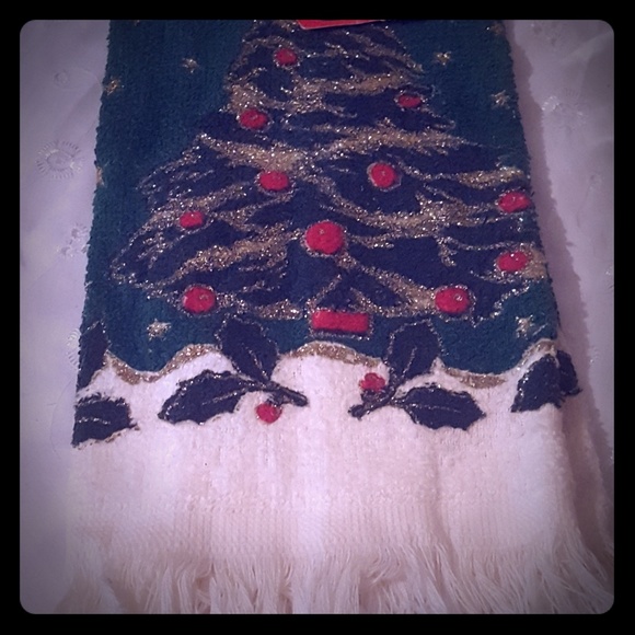 Towel - Picture 1 of 1